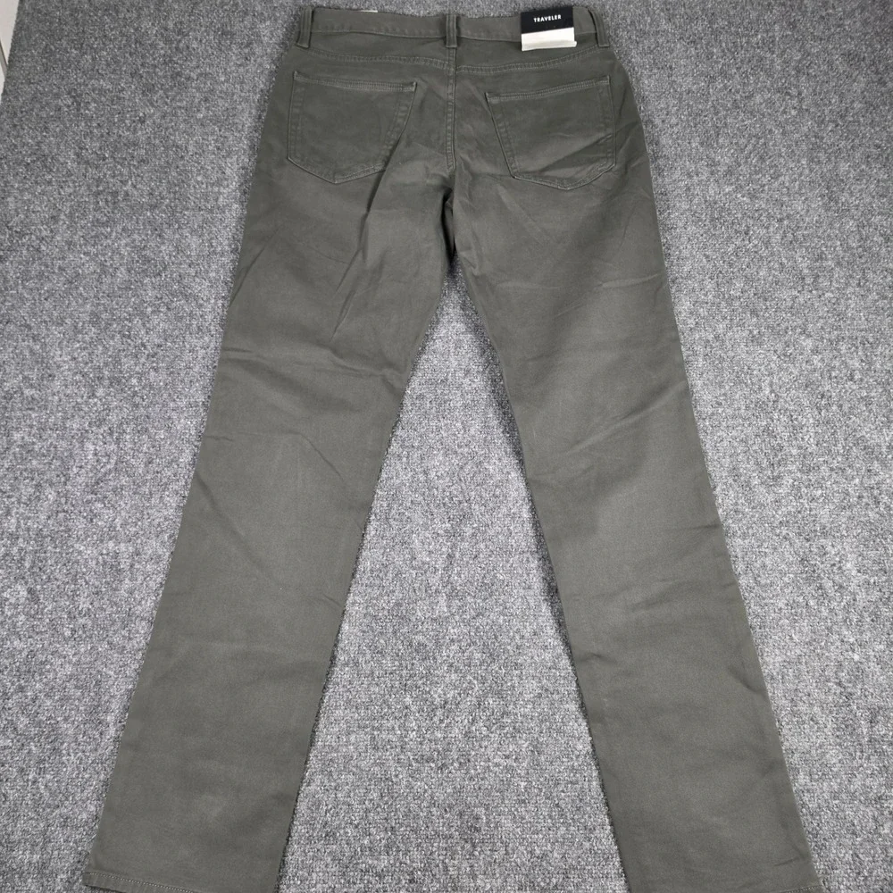 Banana Republic Traveler Pants Mens 31x32 Yosemite Green Slim Twill Chino NWT